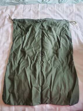 US Army BARRACKS BAG OD Green 100% Cotton Large Laundry Bag Military USGI. A13